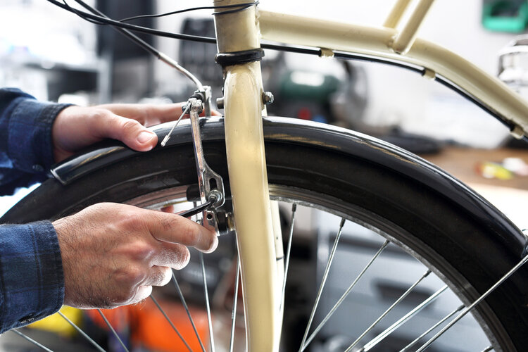 How to Adjust Bike Brakes Rubbing